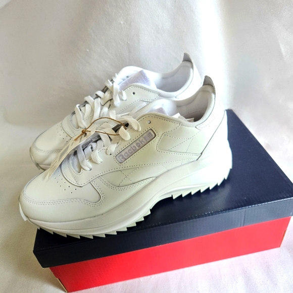 REEBOK I NIB US 8 White Classic Leather Low Top Sneaker - Picture 2 of 7